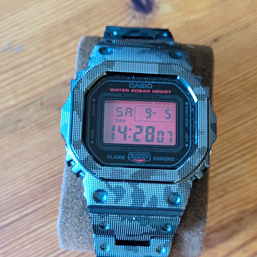 Casio shock 5600bbr - casio, dw-5600bbr-1
